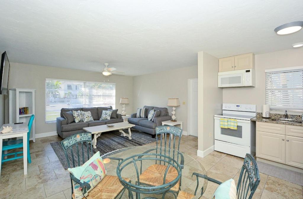 Canal 309 - Right In Siesta Key Village! Buitenkant foto