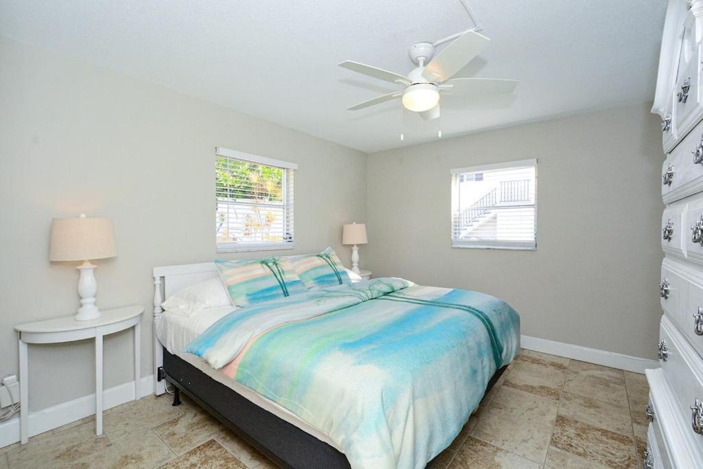 Canal 309 - Right In Siesta Key Village! Buitenkant foto